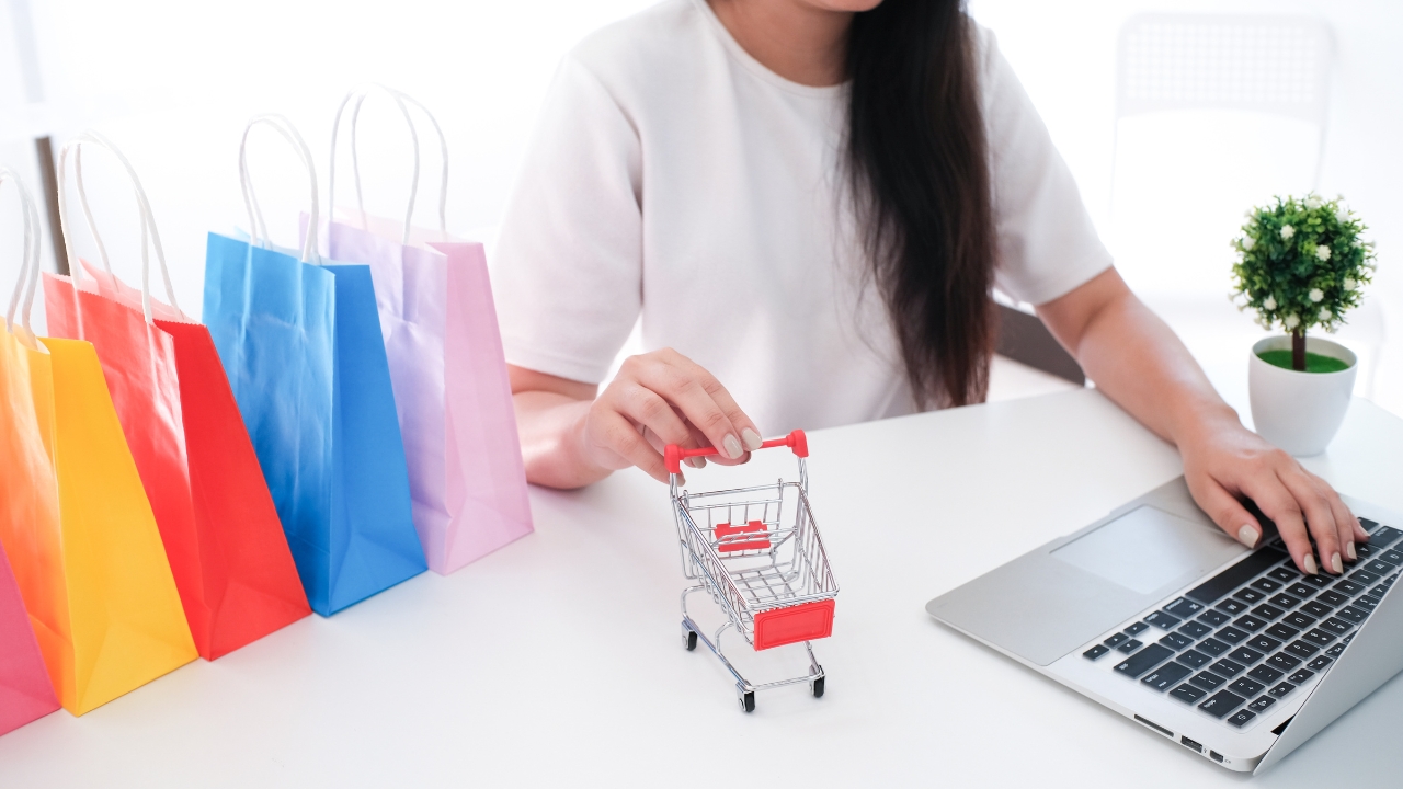 Księgowość w e-commerce – wyzwania i obowiązki
